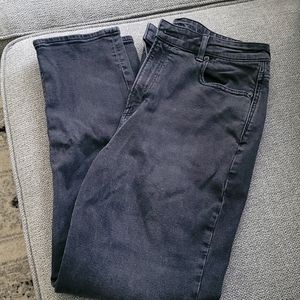 American Eagle Faded Jeans